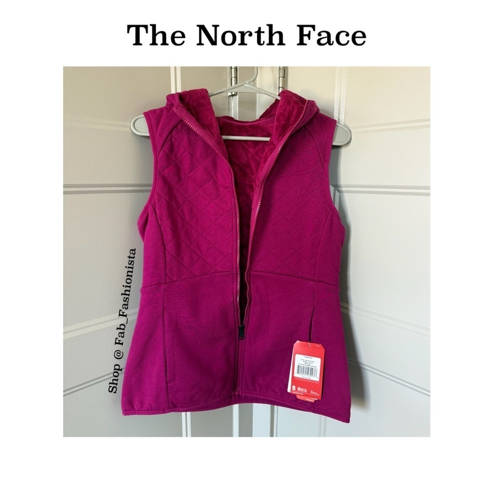 The North Face Fleece Reversible vest size medium magenta